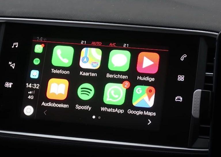 Apple CarPlay gebruiken om stoelverwarming in te schakelen