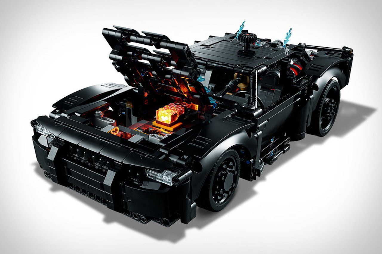 Nieuwste Lego Batmobile kost je 100 euro