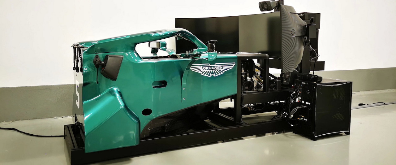 Race simulator Sebastian Vettel gemaakt van echte F1-auto