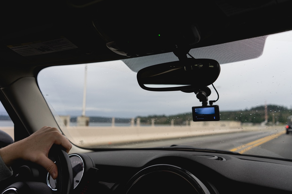 Nieuwe Samsung-chip voor dashcam gaat een autoleven mee