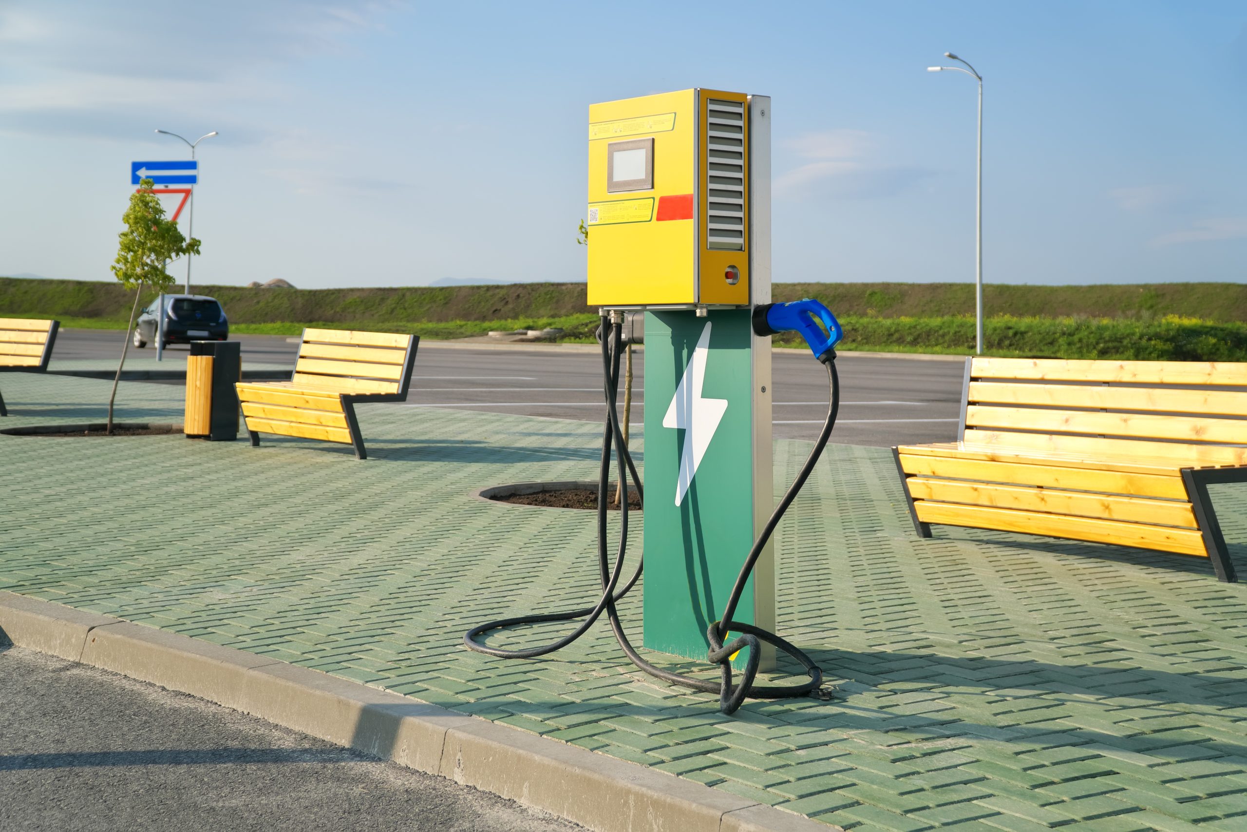 Parking at a public charging station: what are the rules?